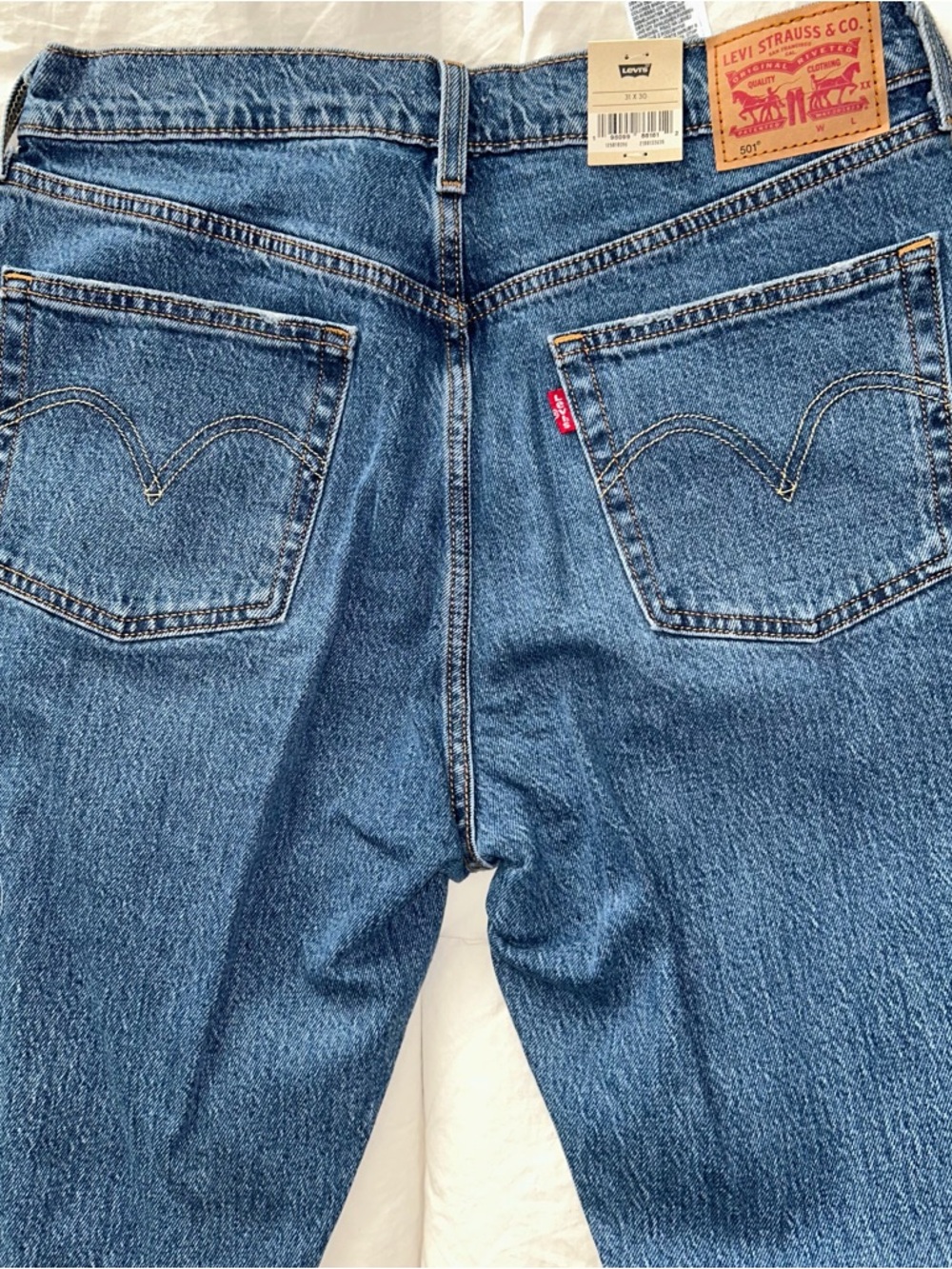 Levi Strauss original 501 jeans with 5 button closure sz 31/12 NWT - Picture 5 of 6